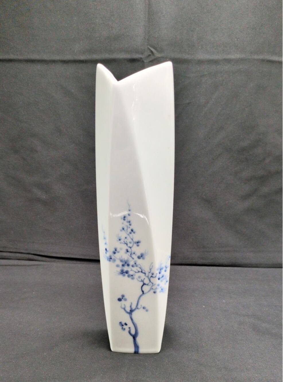 Meissen Blue Orchid Geometric Vase 11.25in Tall Porcelain Table Decor Accent